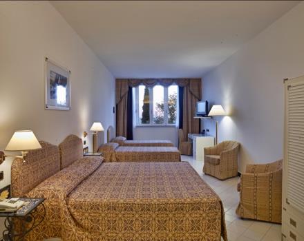 Family room quadruple -visit Spotorno and book at the Best Western Acqua Novella